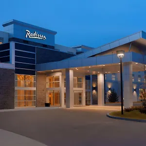 Hotel Radisson & Conference Centre Airport YYC