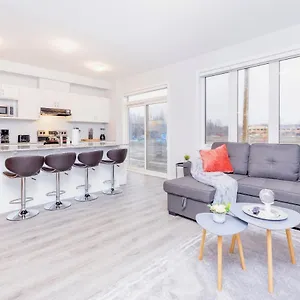 Near Dt - Contemporary 3br Townhouse Ottawa