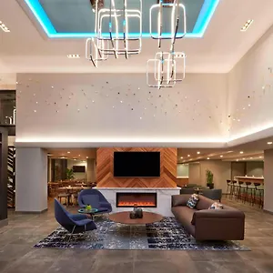 Hotel Fairfield By Marriott Downtown Montréal