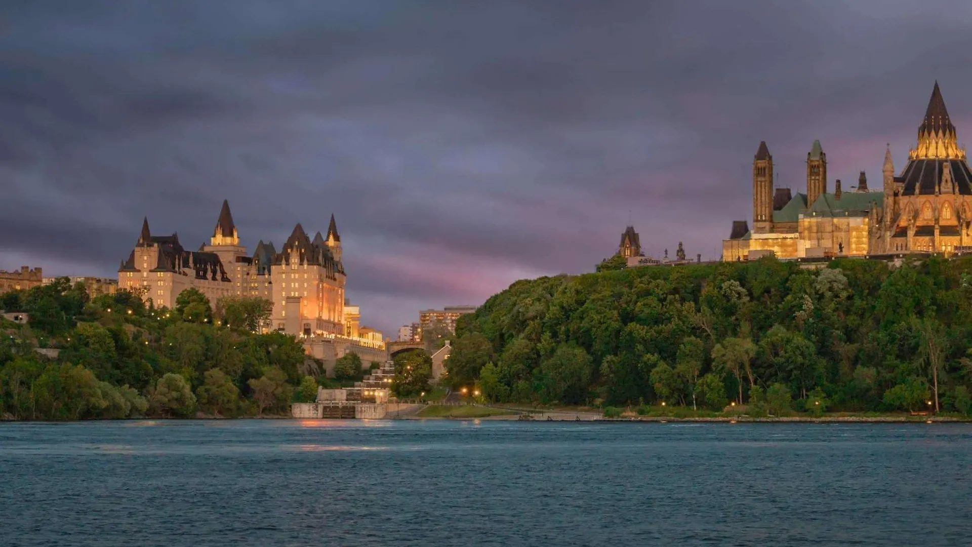 Fairmont Chateau Laurier Ottawa Hotel